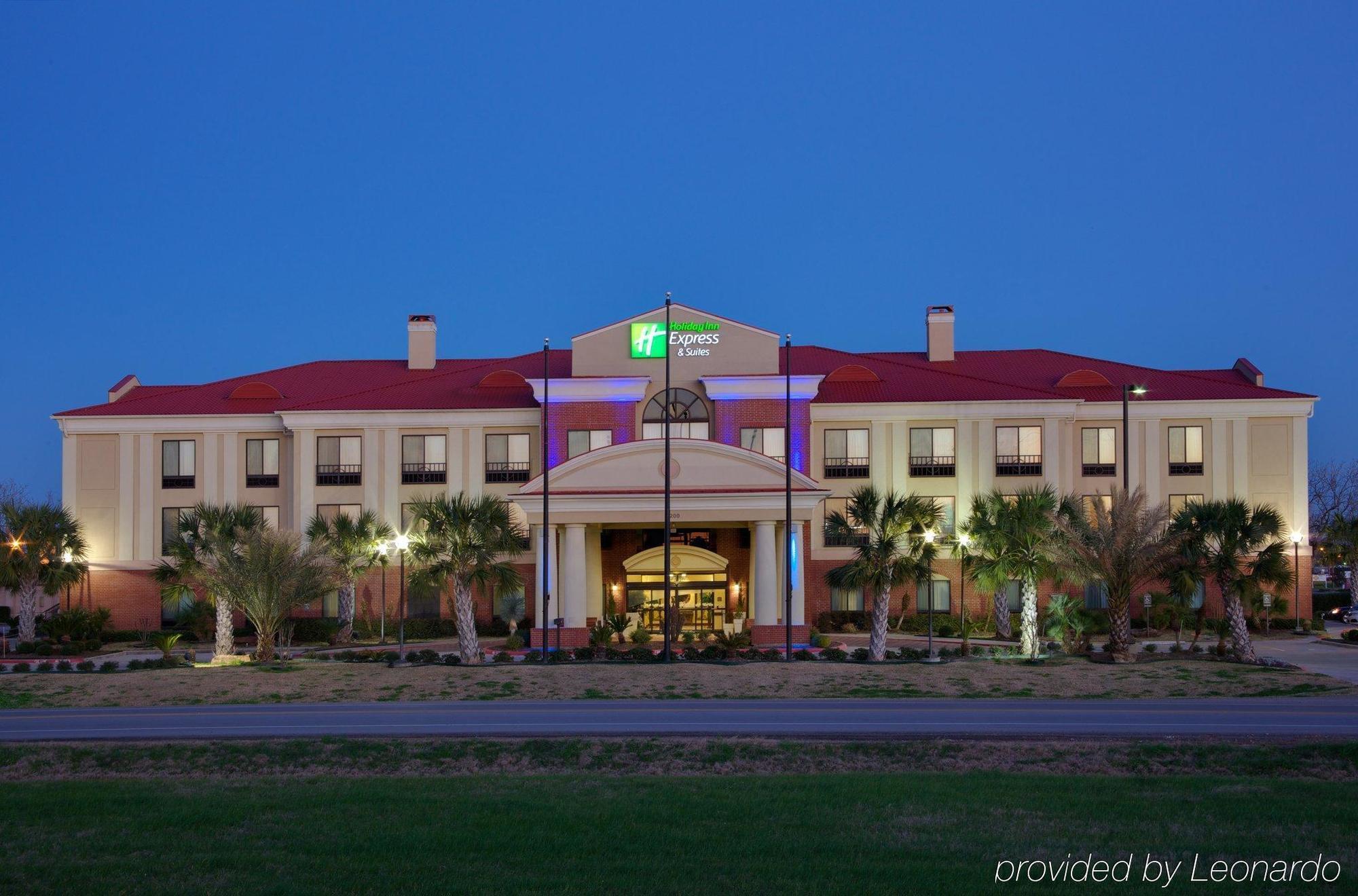 Holiday Inn Express & Suites Wharton By Ihg Eksteriør bilde