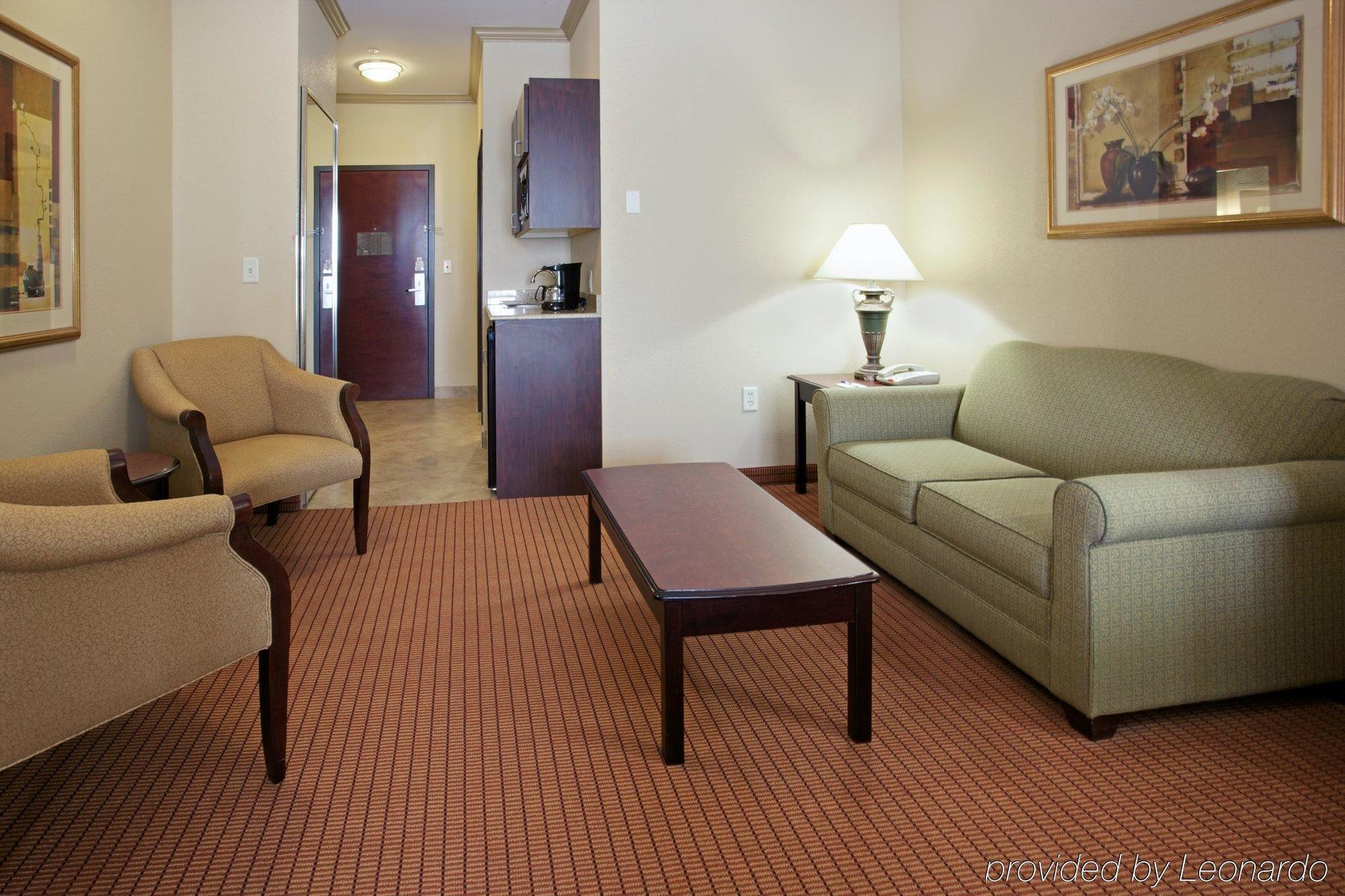 Holiday Inn Express & Suites Wharton By Ihg Rom bilde